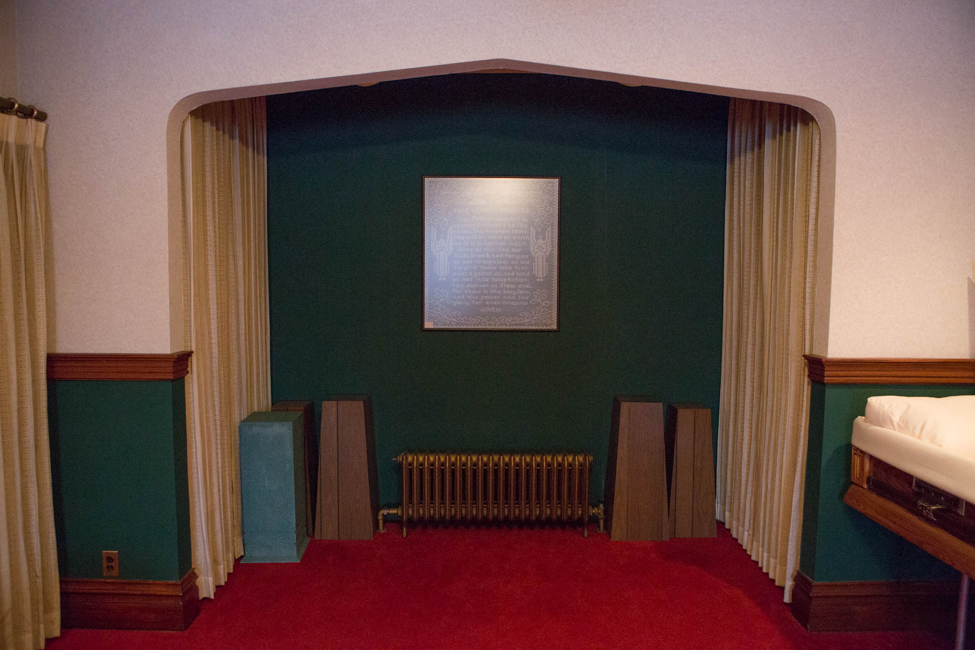 Funeral-Home-5713