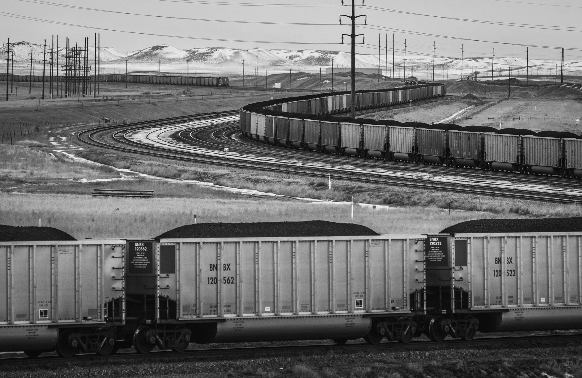 bnsf-black-thunder-coal-trains-twisting-5388