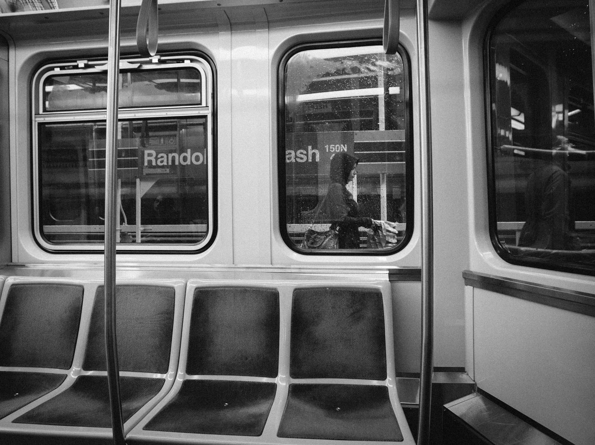 chicago-l-empty-seats-lady-randolf-wabash-5688untitled