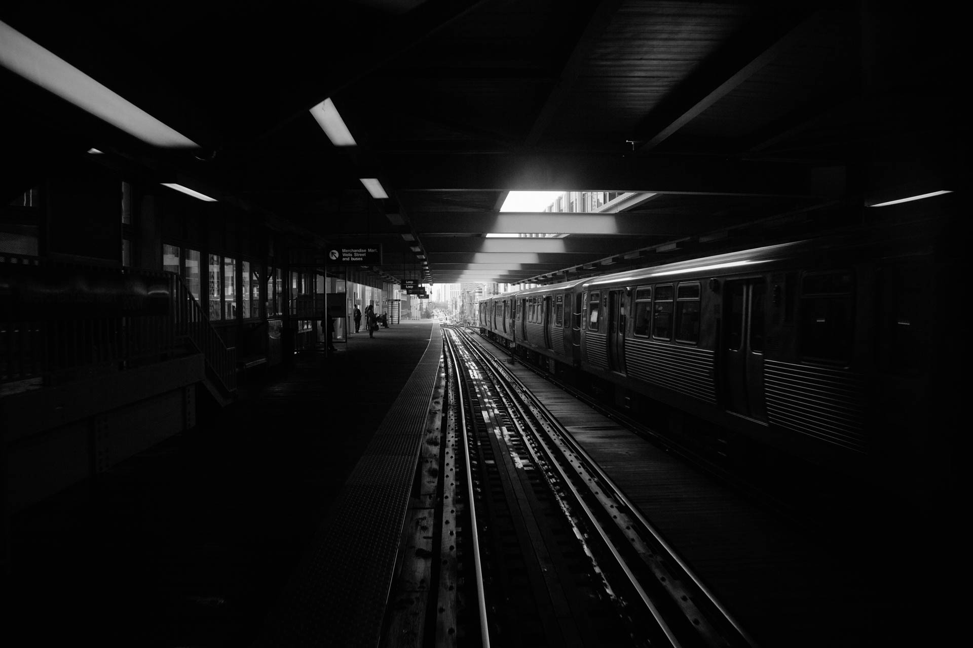 cta_merchandise_mart_station_6525untitled