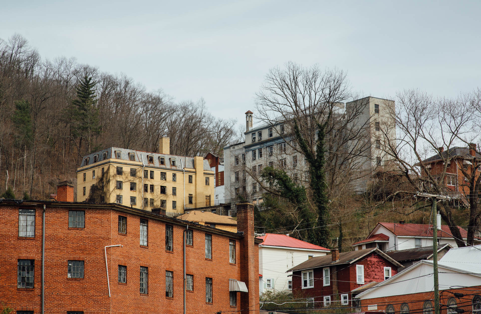 former-hospital-on-the-hill-williamson-wv-2037