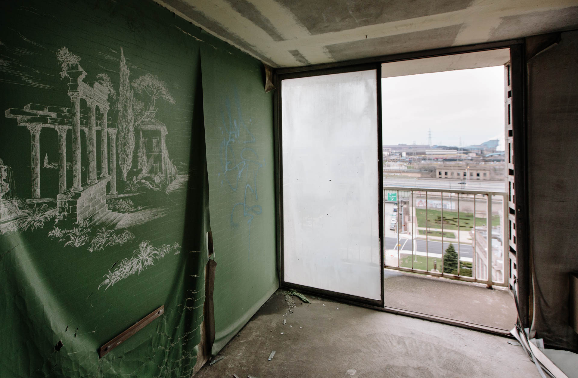 green-greek-wall-paper-abandoned-gary-hotel-room