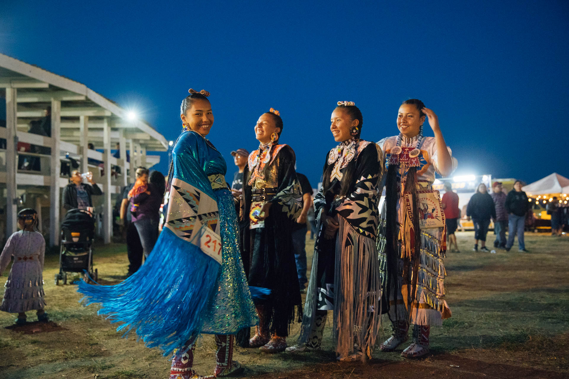 indian-teens-cheyenne-river-sioux-tribe-pow-wow.JPG