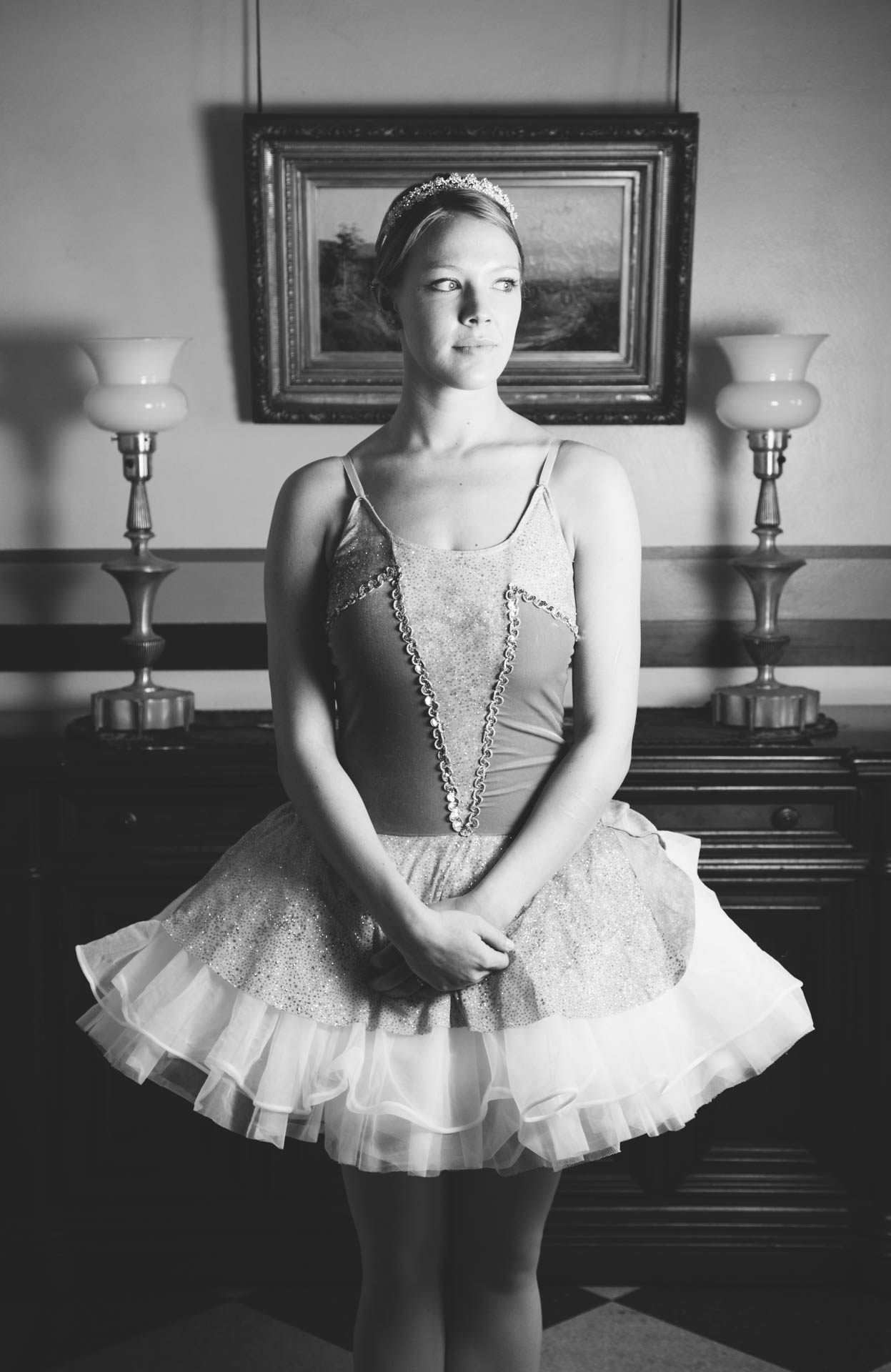 jenika-ballerina-with-crown-vintage-room-with-antiques-portrait-9462
