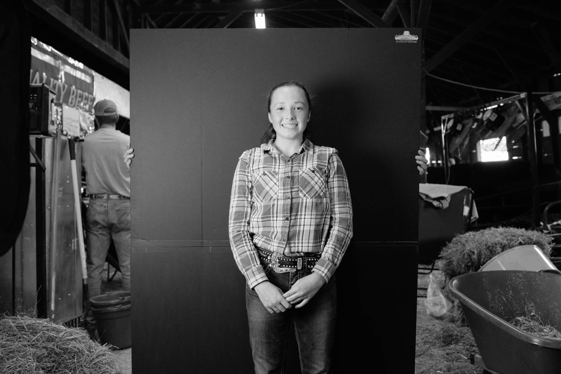 northern-wisconsin-state-fair-farm-girl-portrait