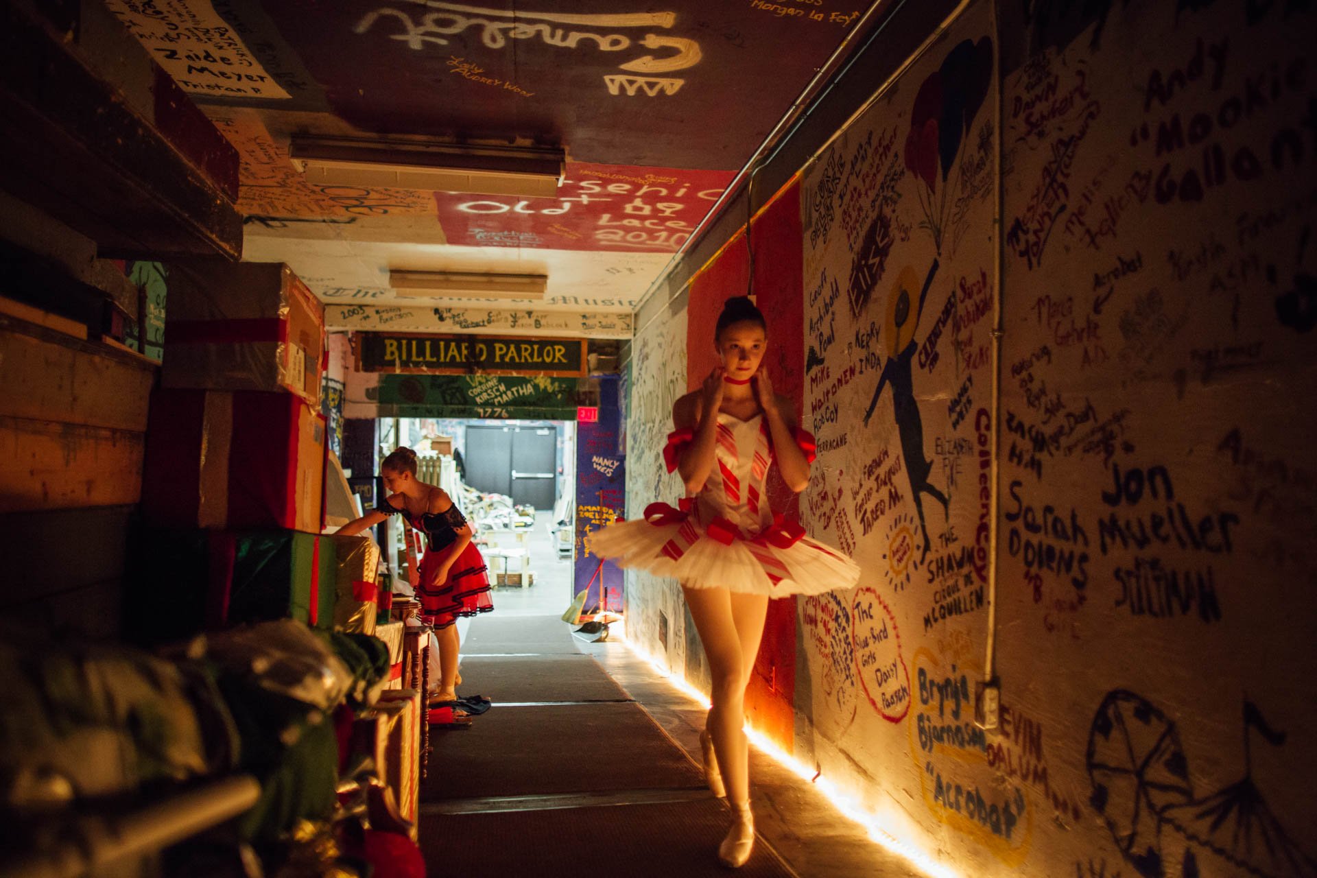 nutcracker-candy-cane-ballerina-backstage-5858
