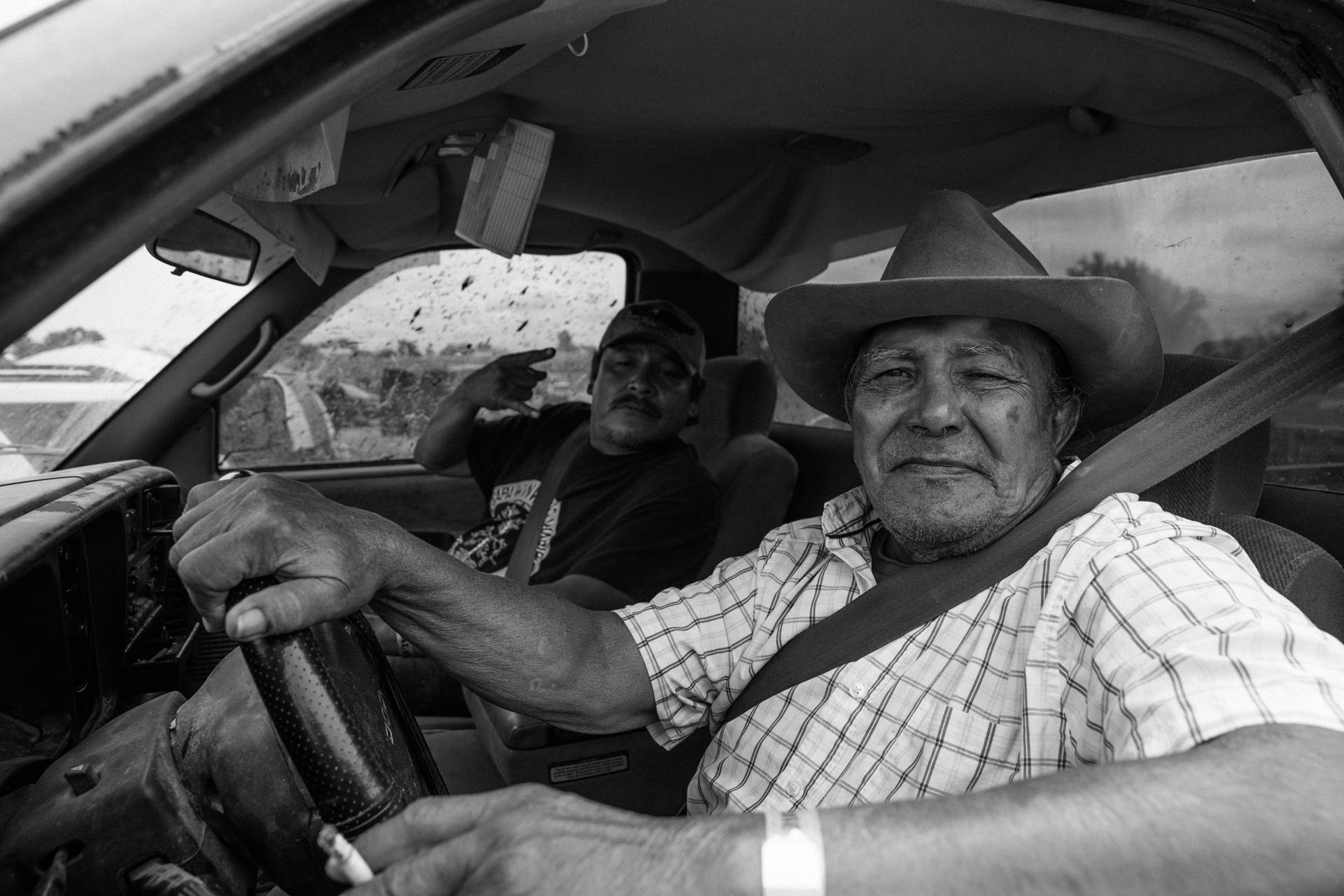 pine-ridge-reservation-oglala-lakota-cowboy-hat-driving-dodge-portrait-travis-dewitz-0696.JPG