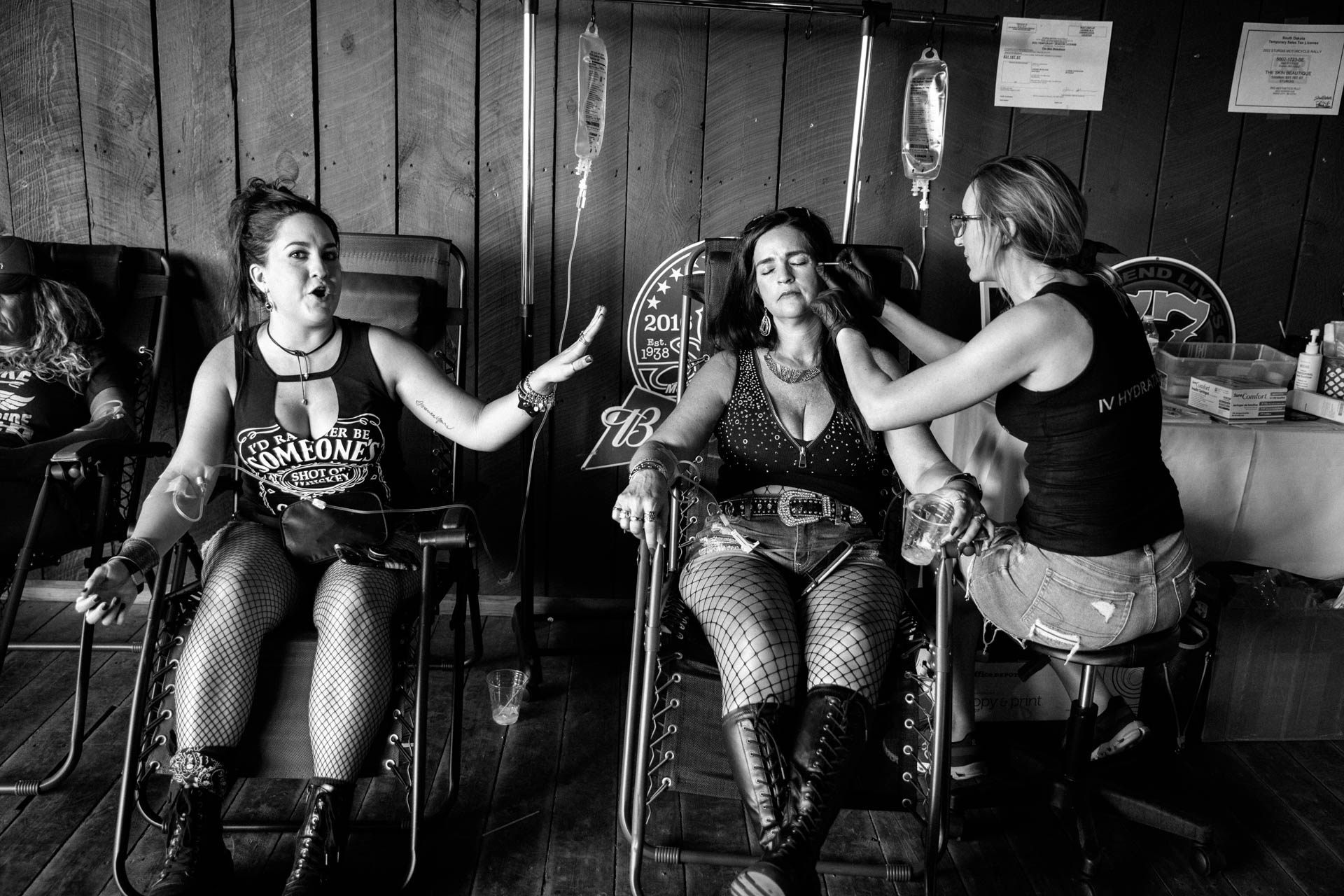 sturgis-motorcycle-rally-biker-chicks-hangover-iv-travis-dewitz-1949.JPG